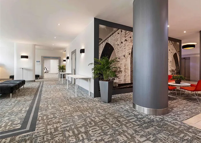 Mercure 4*