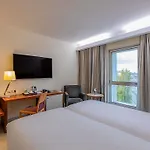 Mercure מלון