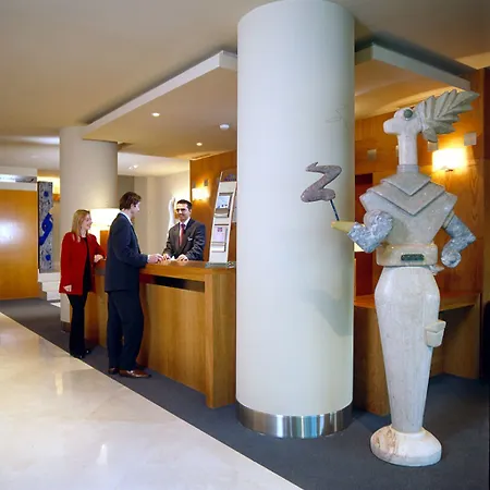 Mercure فندق 4*